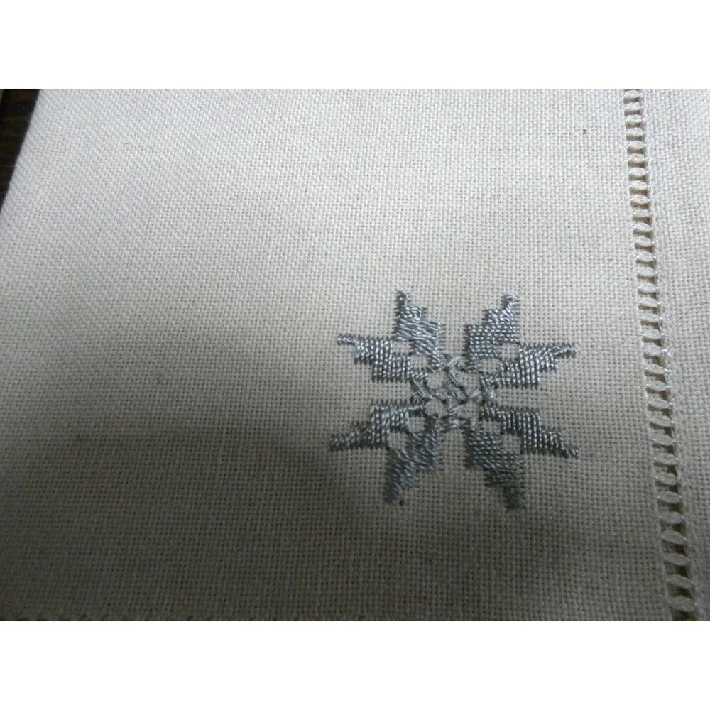 Unbranded Set of 4 Let It Snow Snowflake Embroidered Linen Napkins 14.5